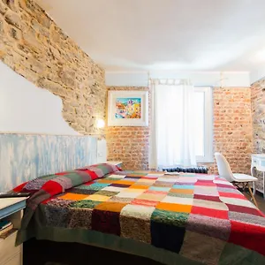 ca-della-valletta.hotelitalianriviera.com/
