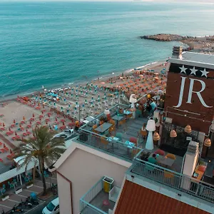 Hotel Jolly Roger ***