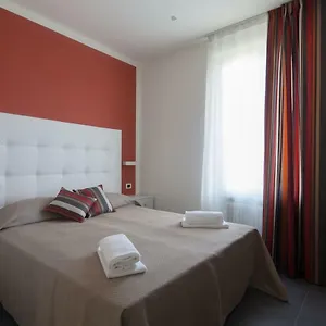 villino-wanda.hotelitalianriviera.com/